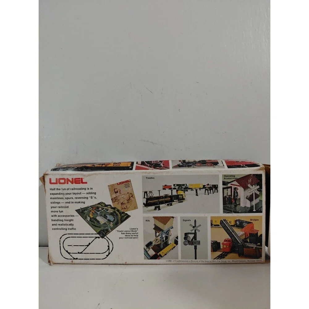 Lionel 6-9036 O Gauge Model Railroad Mobilgas Single Dome Tank Car w/ Box